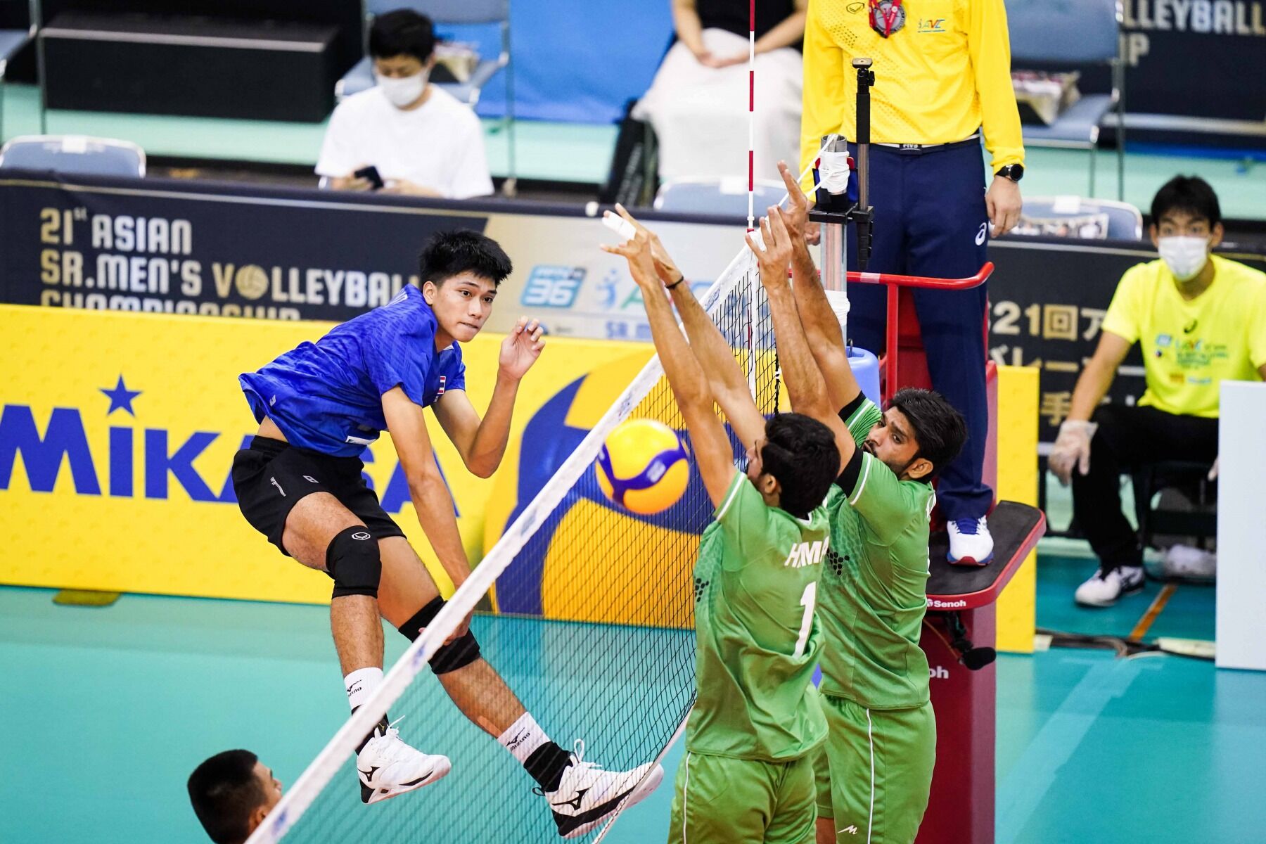 วอลเลย์บอลชายไทย ปากีสถาน