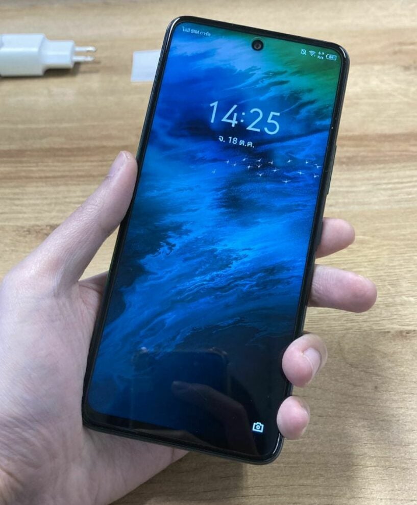รีวิว หลังใช้งาน Infinix HOT 11S หน้าจอ