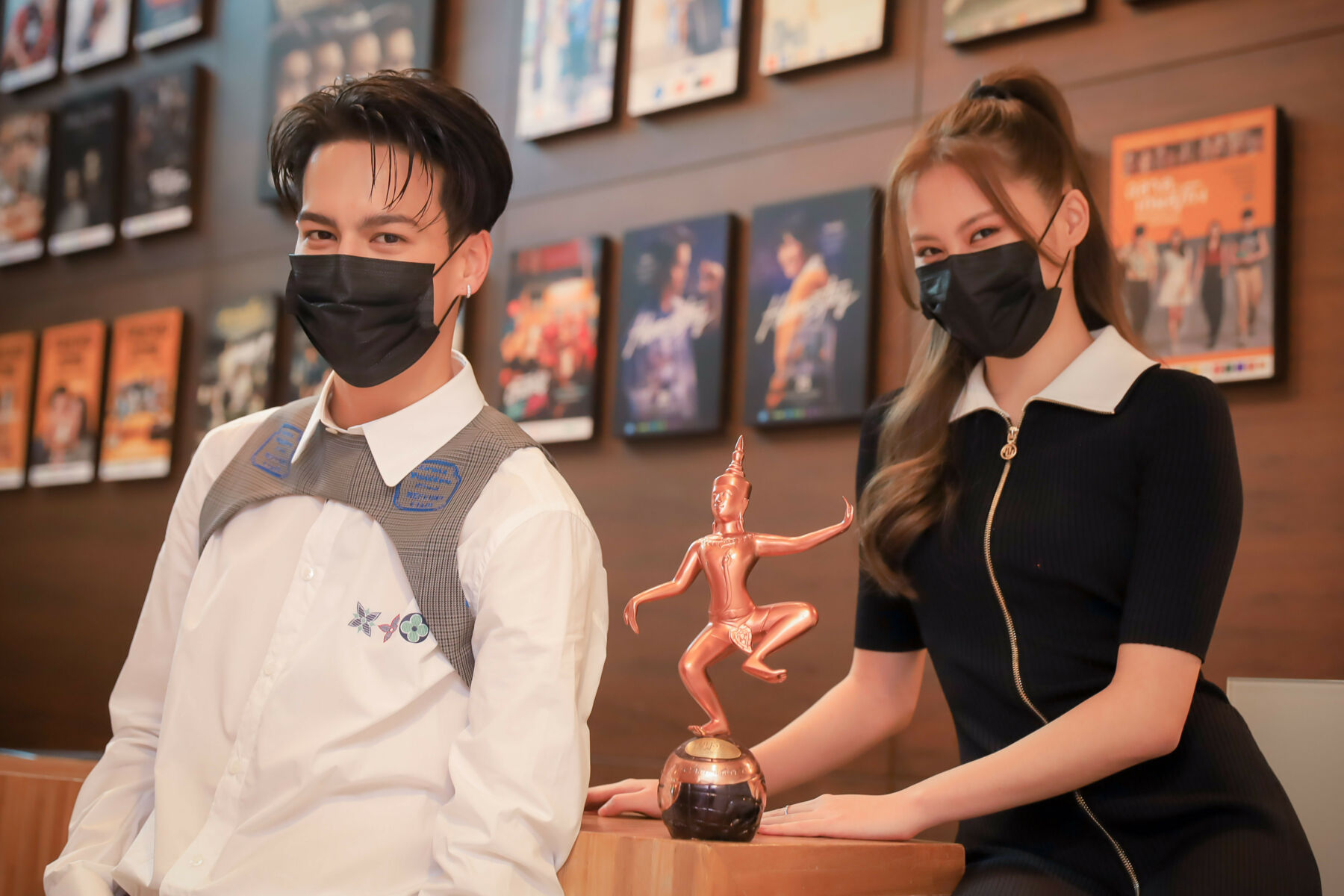 ค่ายจีดีเอช รับมอบรางวัลนาฏราชครั้งที่ 12 