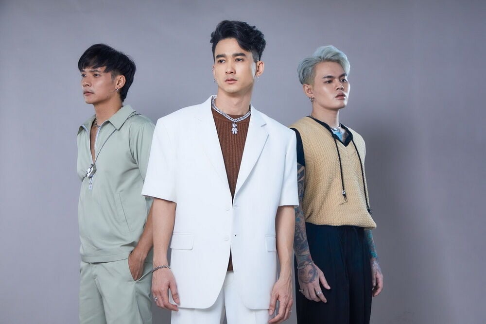 ยังฝืน S.D.F