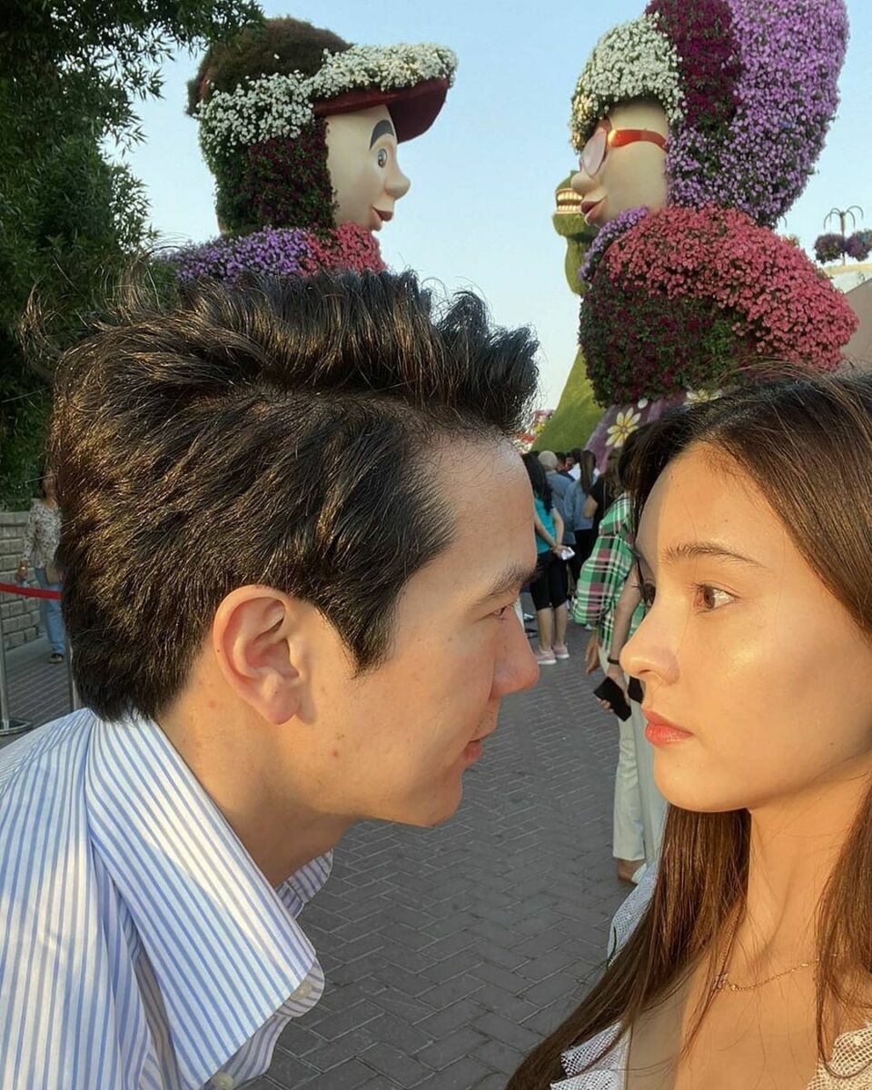 ออม สุชาร์ แอมป์ พิธาน