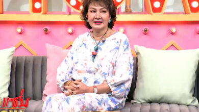 อรสา พรหมประทาน
