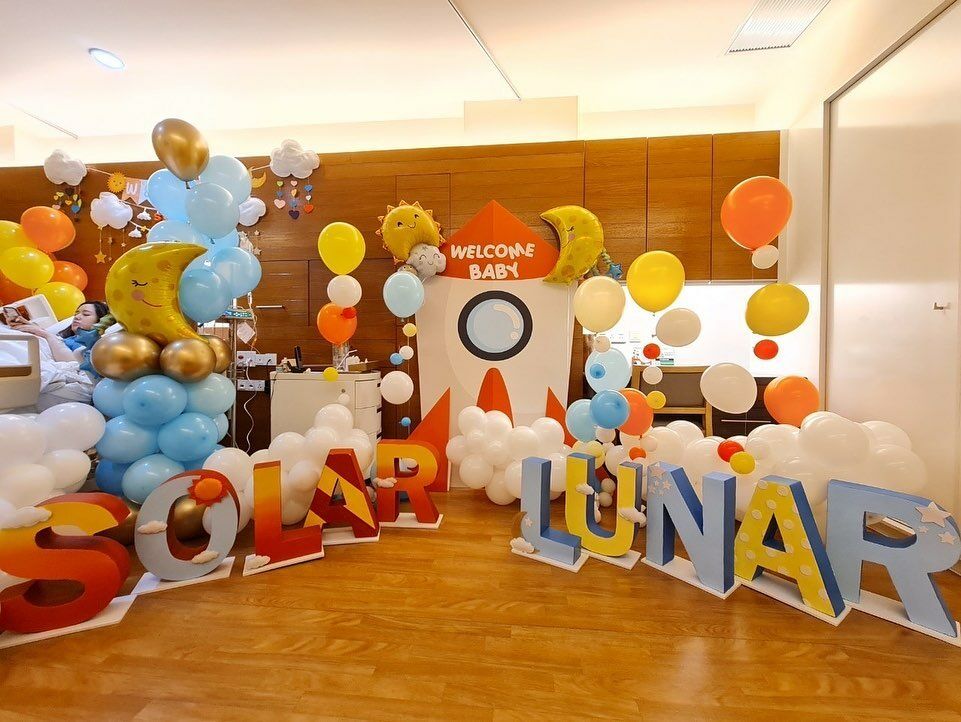 จุ้มจิ้ม วรนันท์