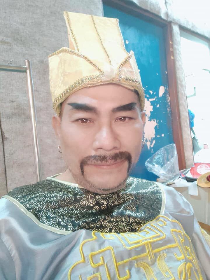 โป๊งเหน่ง เชิญยิ้ม