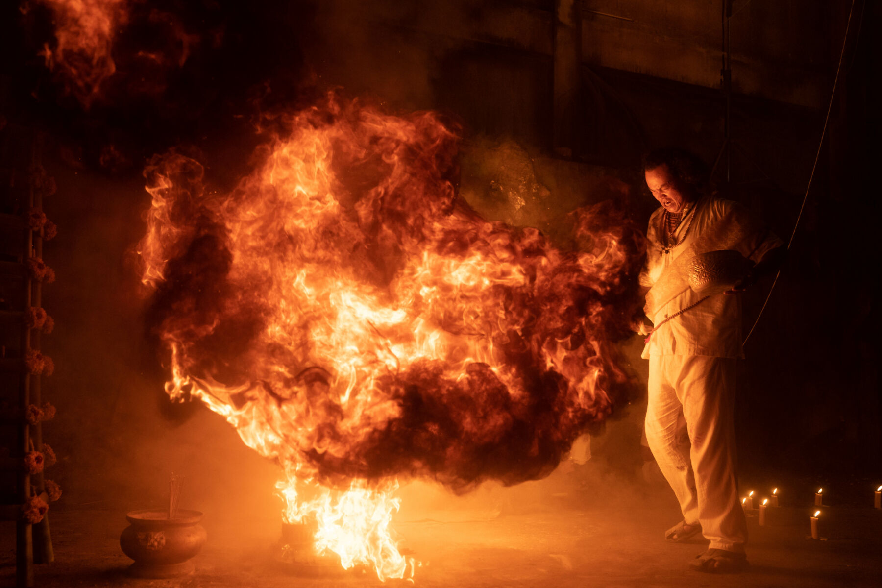 ร่างทรง