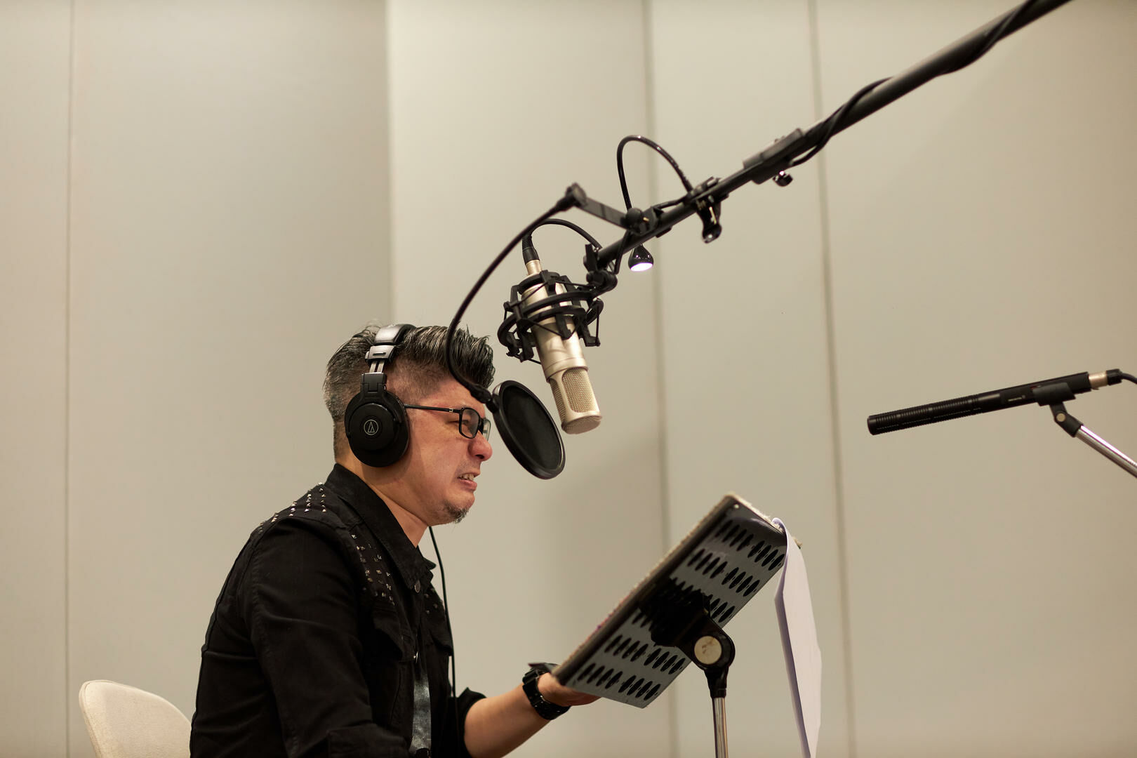 อรรคพล ทรัพยอาจิณ Netflix ชวนรู้จักเจ้าของเสียง 'ดเวย์น จอห์นสัน'