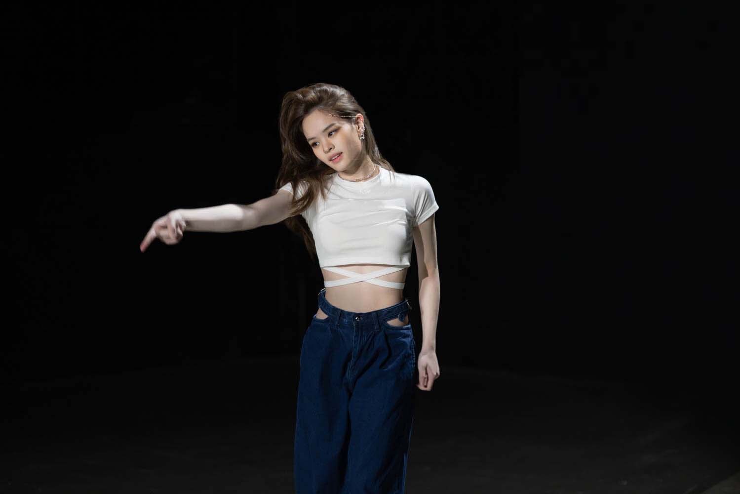 แอลลี่ อชิรญา นิติพน