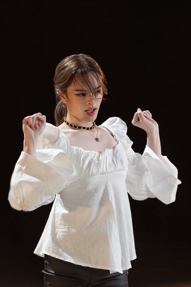 แอลลี่ อชิรญา นิติพน