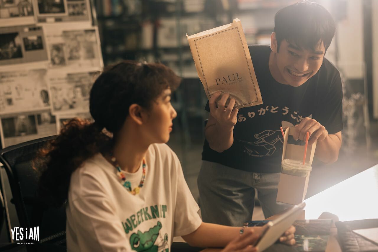 'ยังเป็นฉันหรือเปล่า' ซิงเกิลใหม่ 'ไอซ์ ธมลวรรณ'