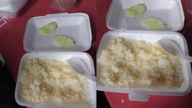 ข้าวผัดยุคหมูแพง