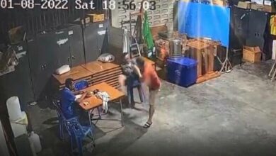 ส.ท.กร่าง ถีบยอดอก