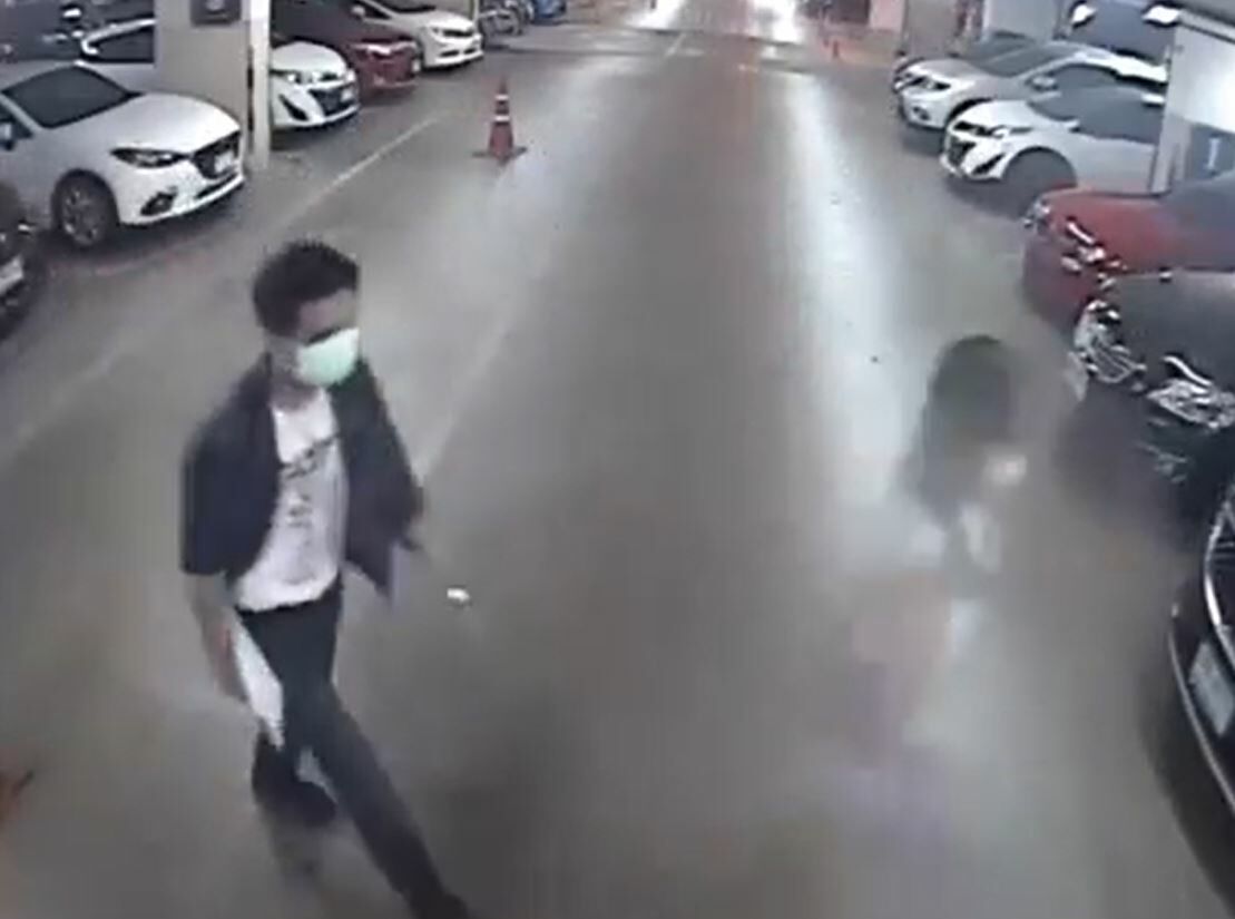 ลานจอดรถ ห้างดัง