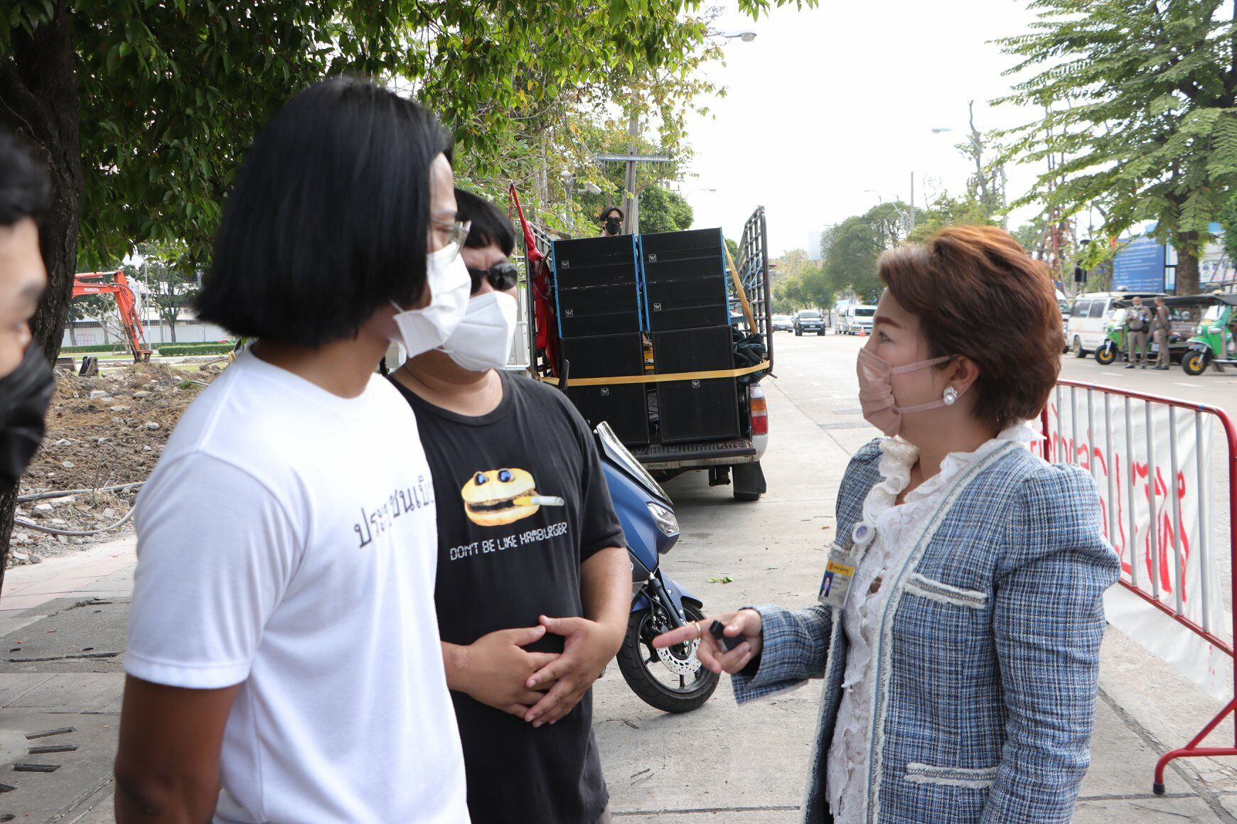 เท่าพิภพ สุราก้าวหน้า