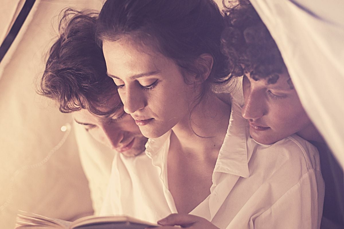 ฝันว่ามีเพศสัมพันธ์กับคนที่ไม่รู้จัก เลขเด็ด 2 คน