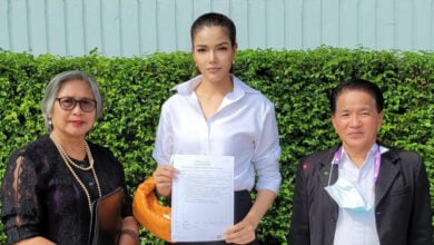 ฟ้าใส ปวีณสุดา