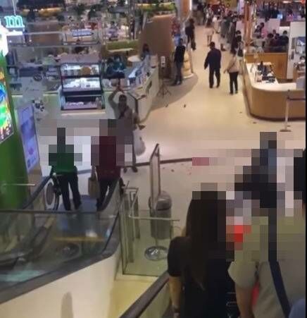 เค ร้อยล้าน ปล่อยงู