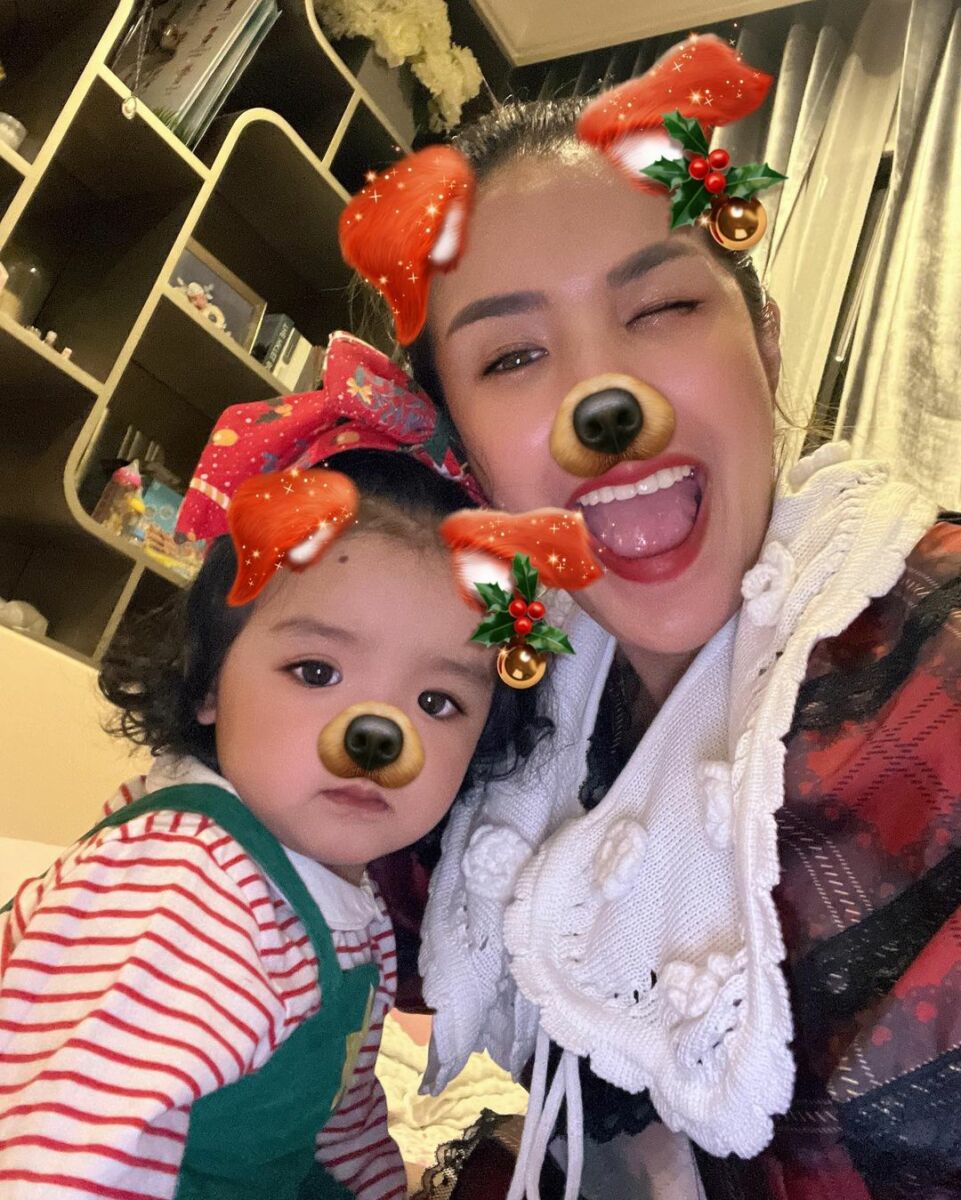 น้องเวทย์มนต์ ลูกสาว ใบเตย ติดโควิด