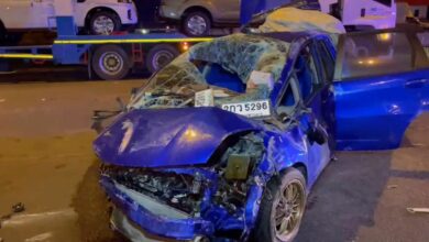 คนขับพุ่งทะลุกระจก