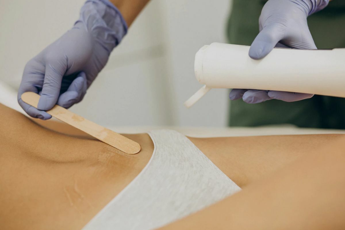 แว็กซ์ และเลเซอร์ขน