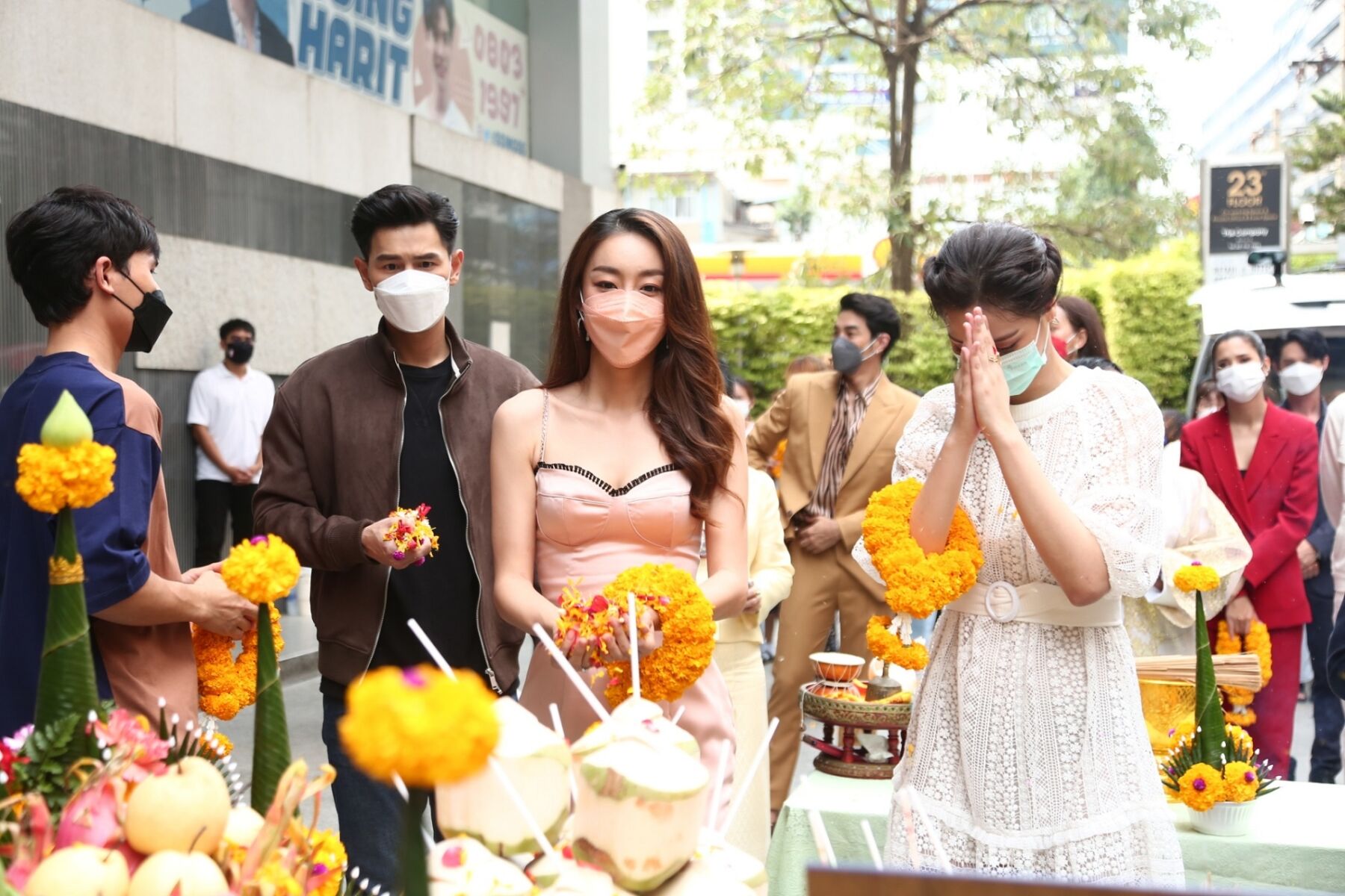 บวงสรวง พิษรักรอยอดีต ซีรีส์