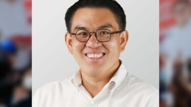 ประวัติ วิโรจน์ ลักขณาอดิศร