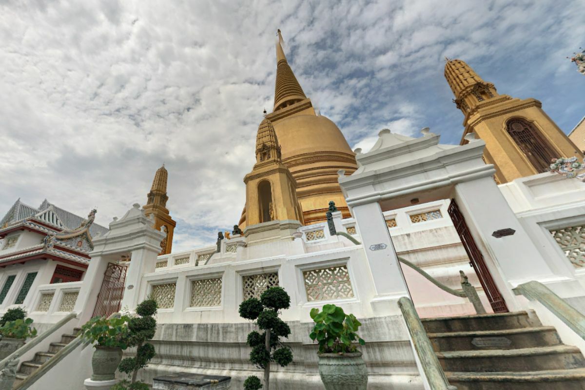 ไหว้พระ 9 วัด วันสงกรานต์