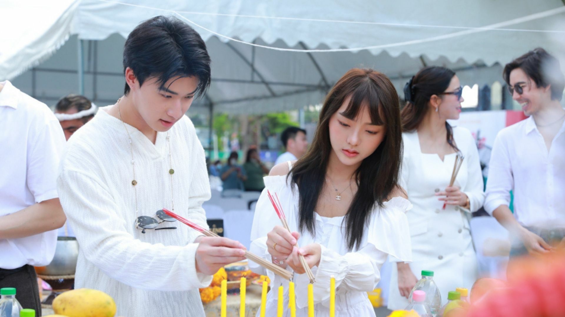 ได้ฤกษ์บวงสรวง! นิวเคลียร์-จี๋ นำทีม เปิดกล้อง! Real Fake (โคตรปลอม) ซีรีส์ Viu Original (วิว ออริจินัล) สุดเข้มข้น! พร้อมออนแอร์กันยายนนี้!