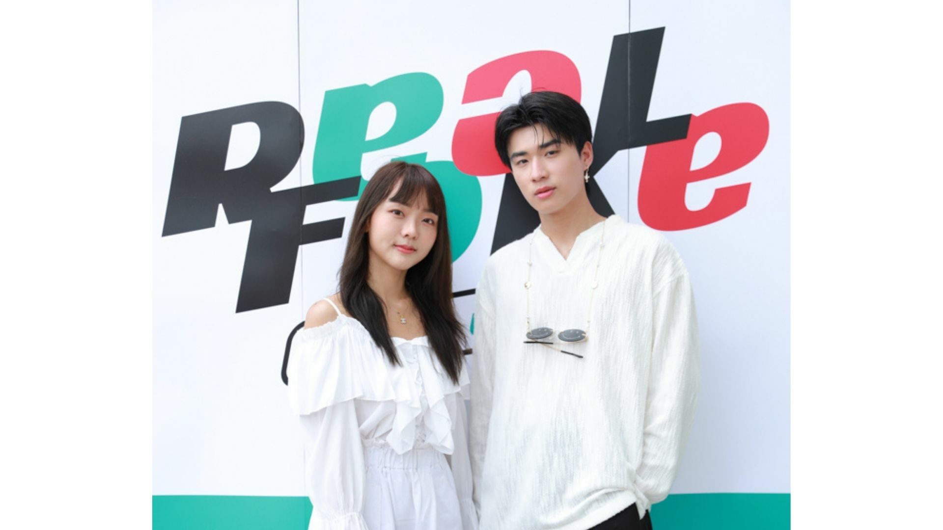 ได้ฤกษ์บวงสรวง! นิวเคลียร์-จี๋ นำทีม เปิดกล้อง! Real Fake (โคตรปลอม) ซีรีส์ Viu Original (วิว ออริจินัล) สุดเข้มข้น! พร้อมออนแอร์กันยายนนี้!