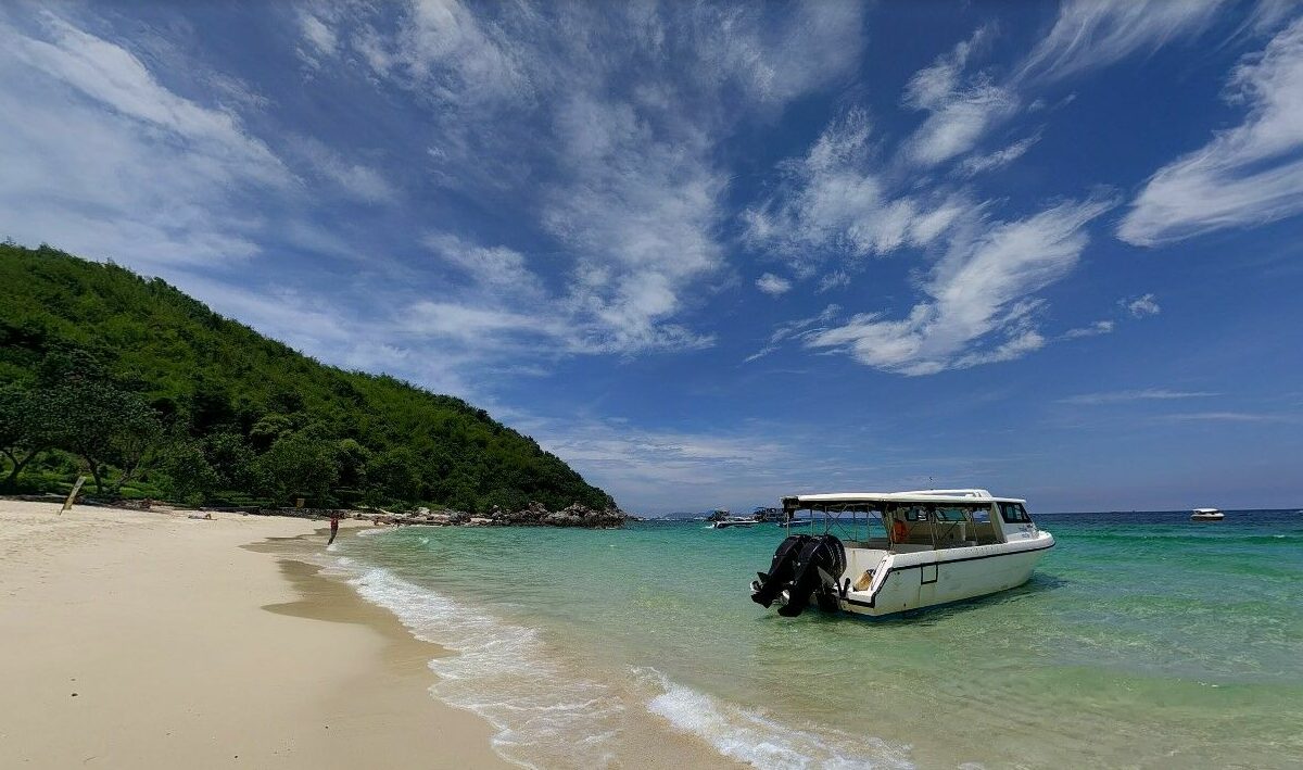 ที่เที่ยวเกาะล้าน 2022 2565 หาดตายาย