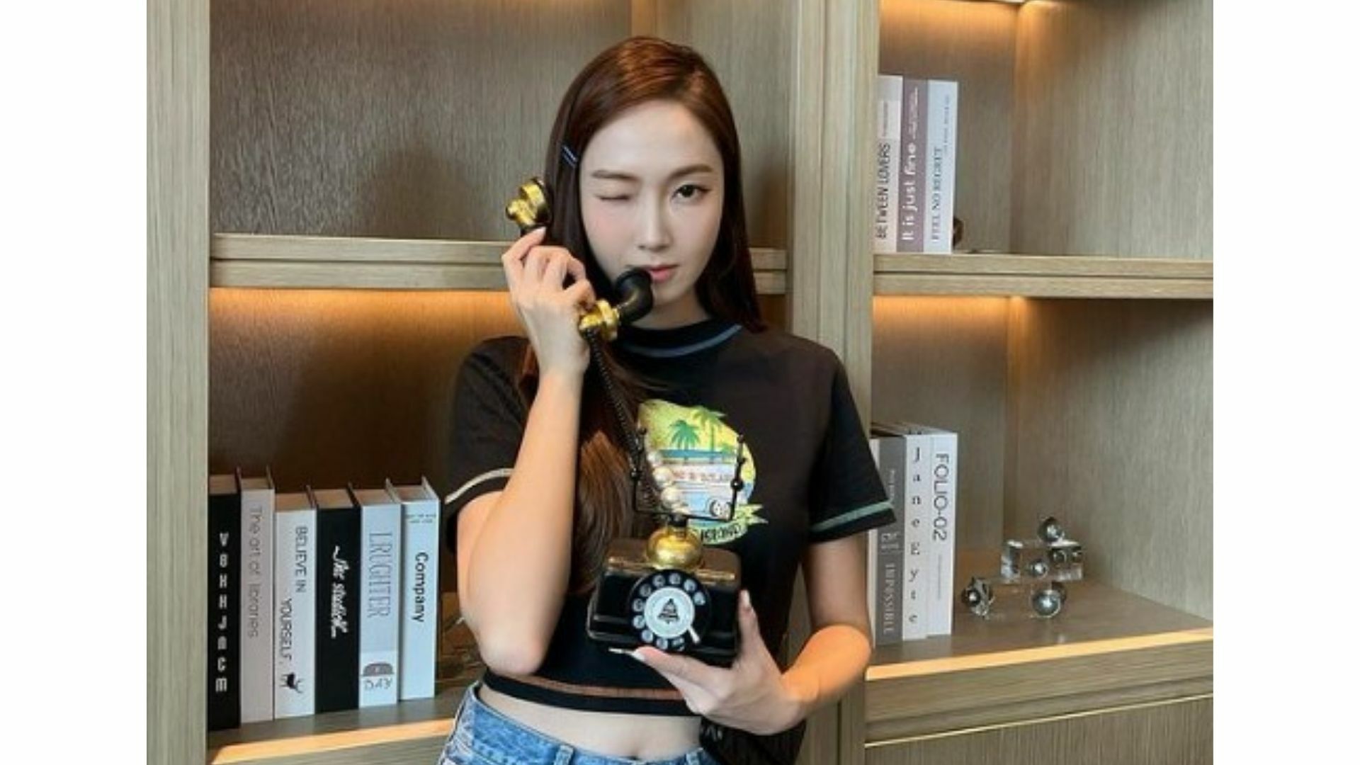 ‘Bright’ หนังสือเล่มใหม่ของ เจสสิก้า พร้อมสาเหตุการออกจากวงของ Rachel คาดเกี่ยวข้องกับชีวิตจริง