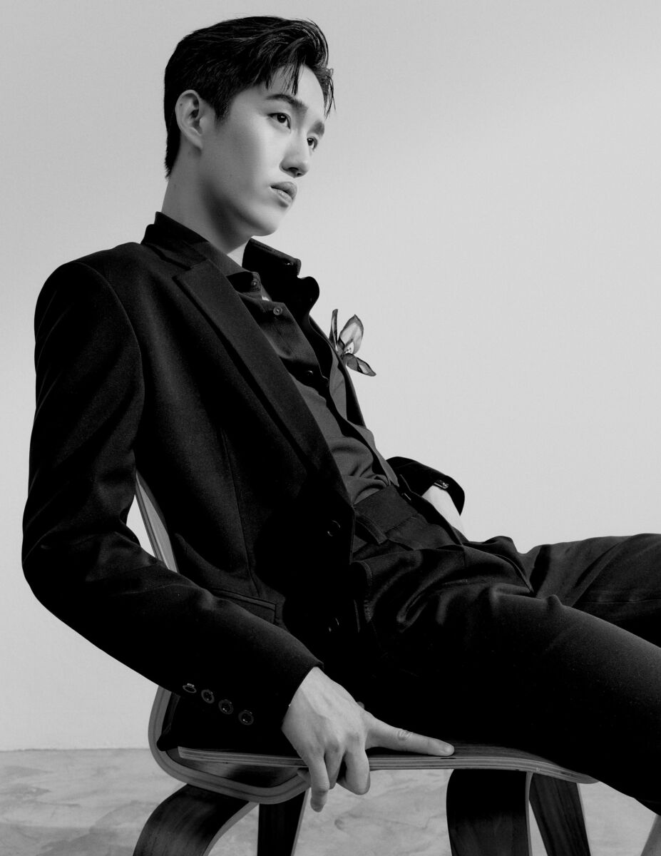 ใต้หล้า นักแสดง ต่อ