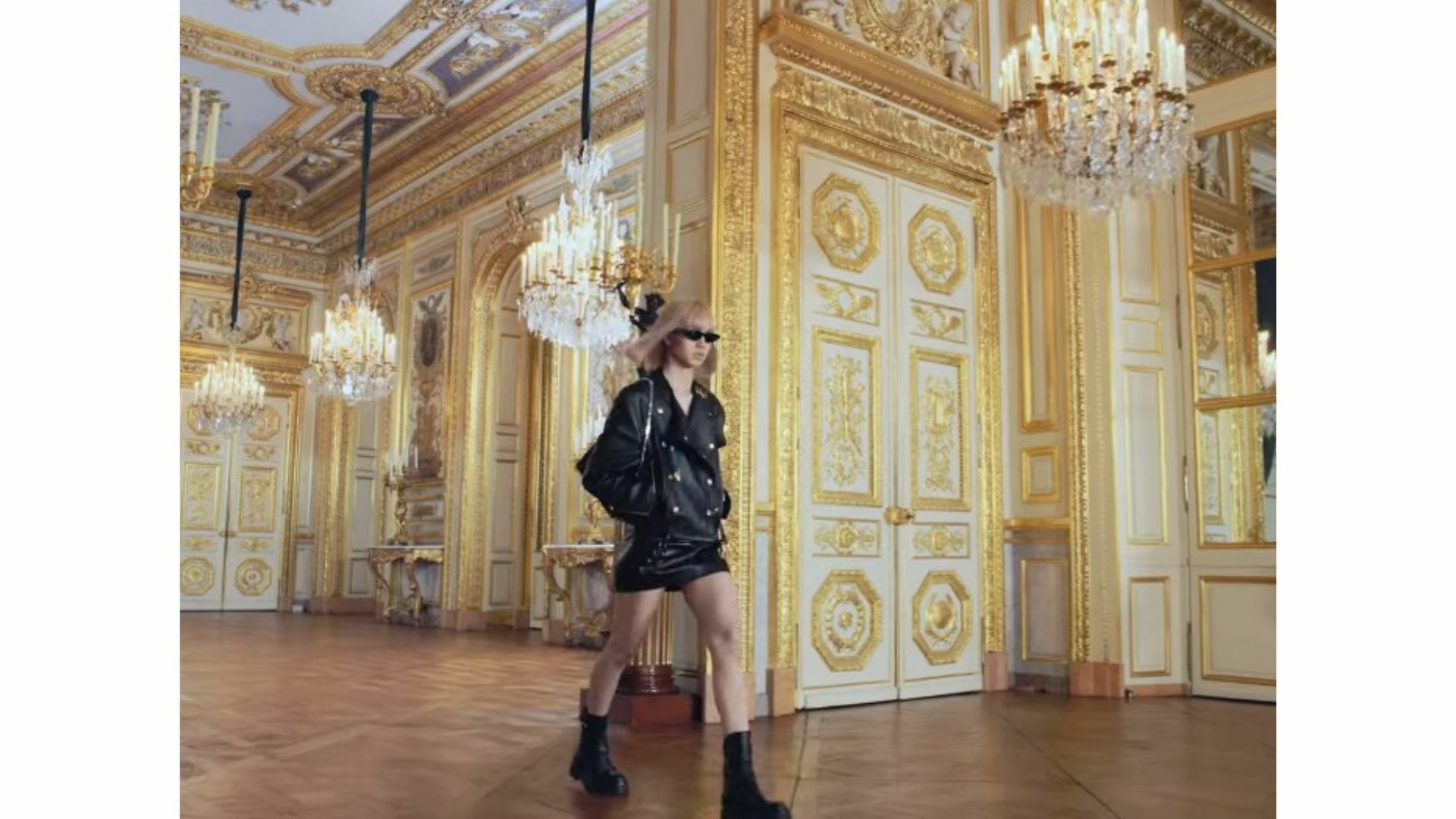 ลิซ่า BLACKPINK เดินแบบให้ Celine