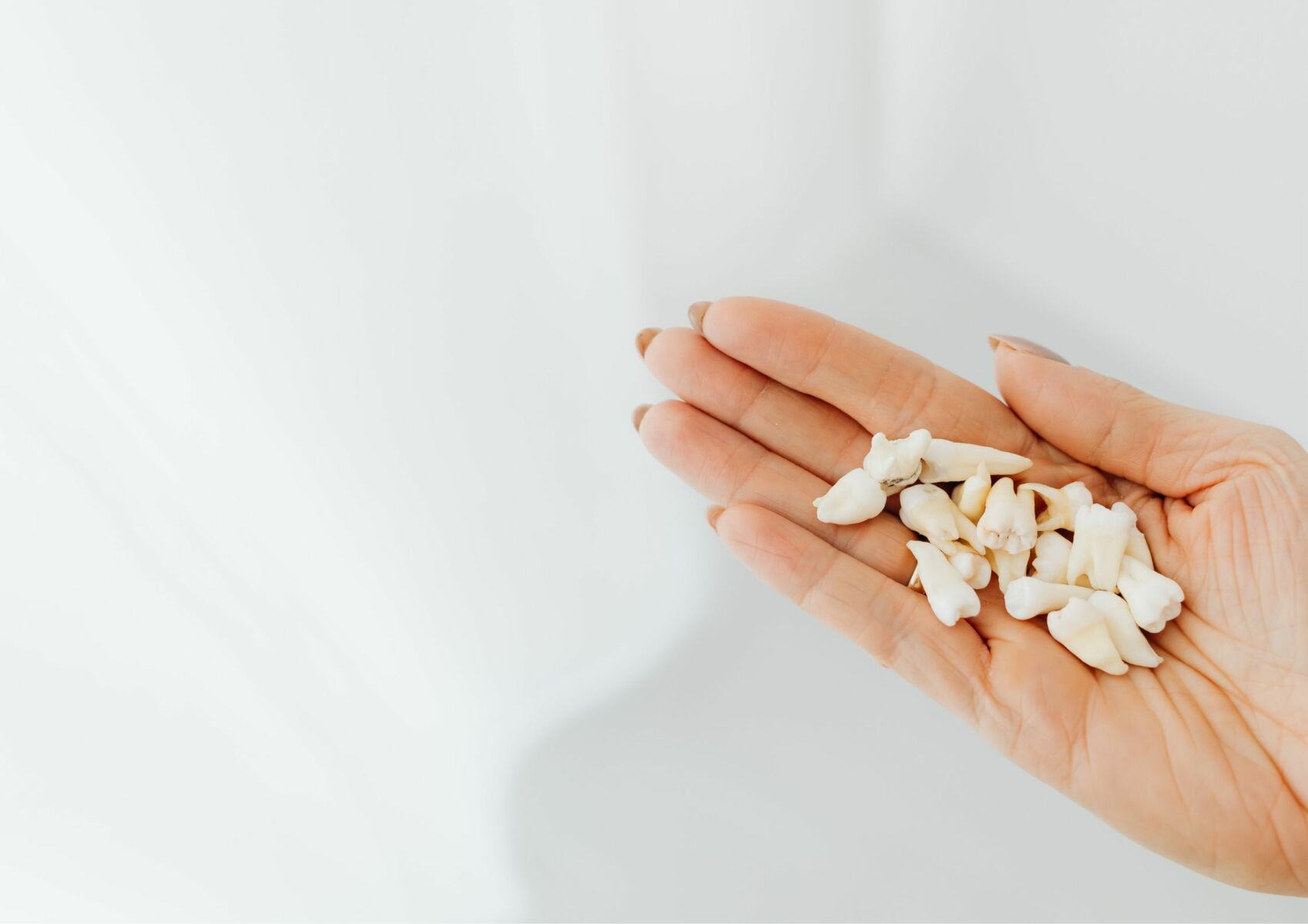 ทำนายฝันว่าฟันหลุด