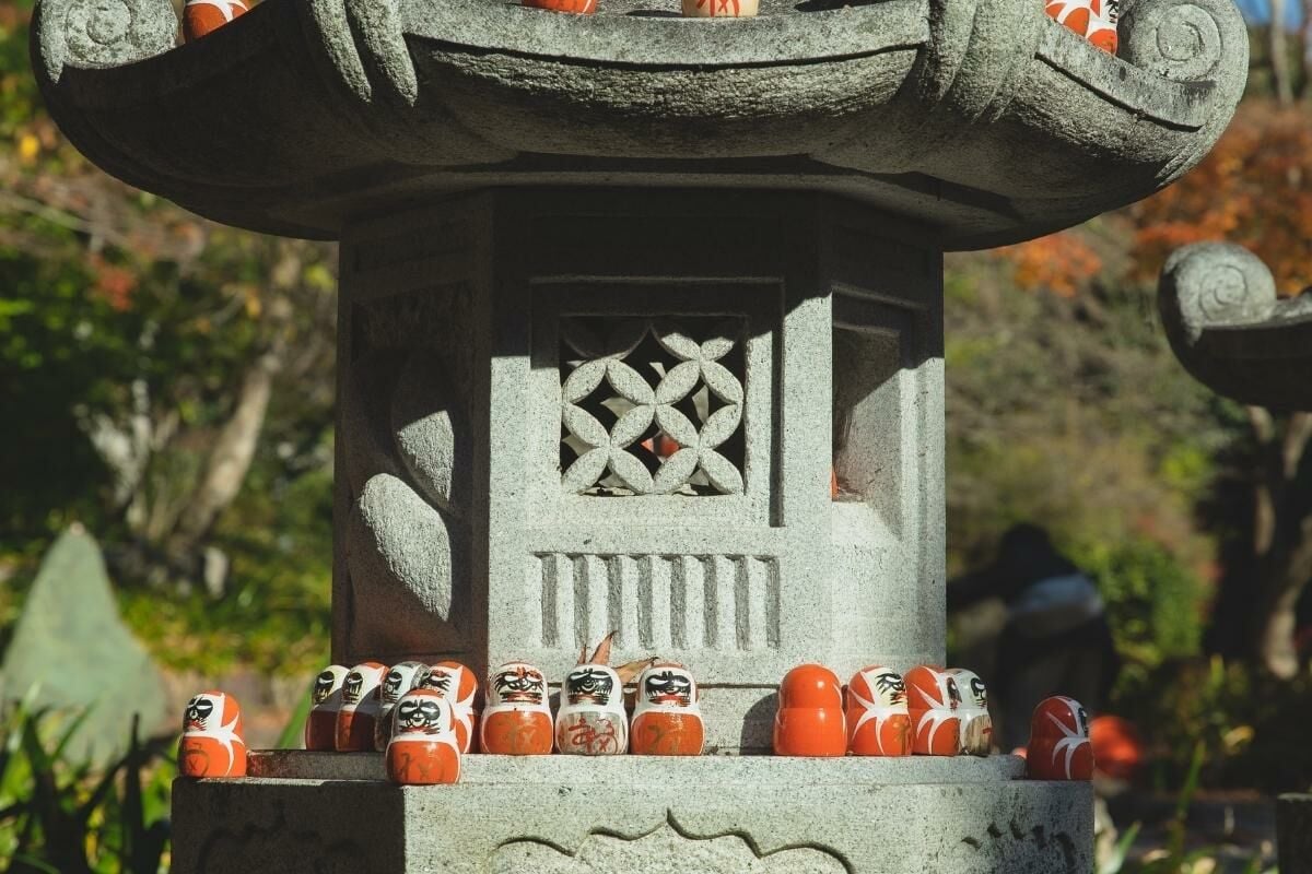 เปิดประวัติ ดารุมะ Daruma ตุ๊กตา