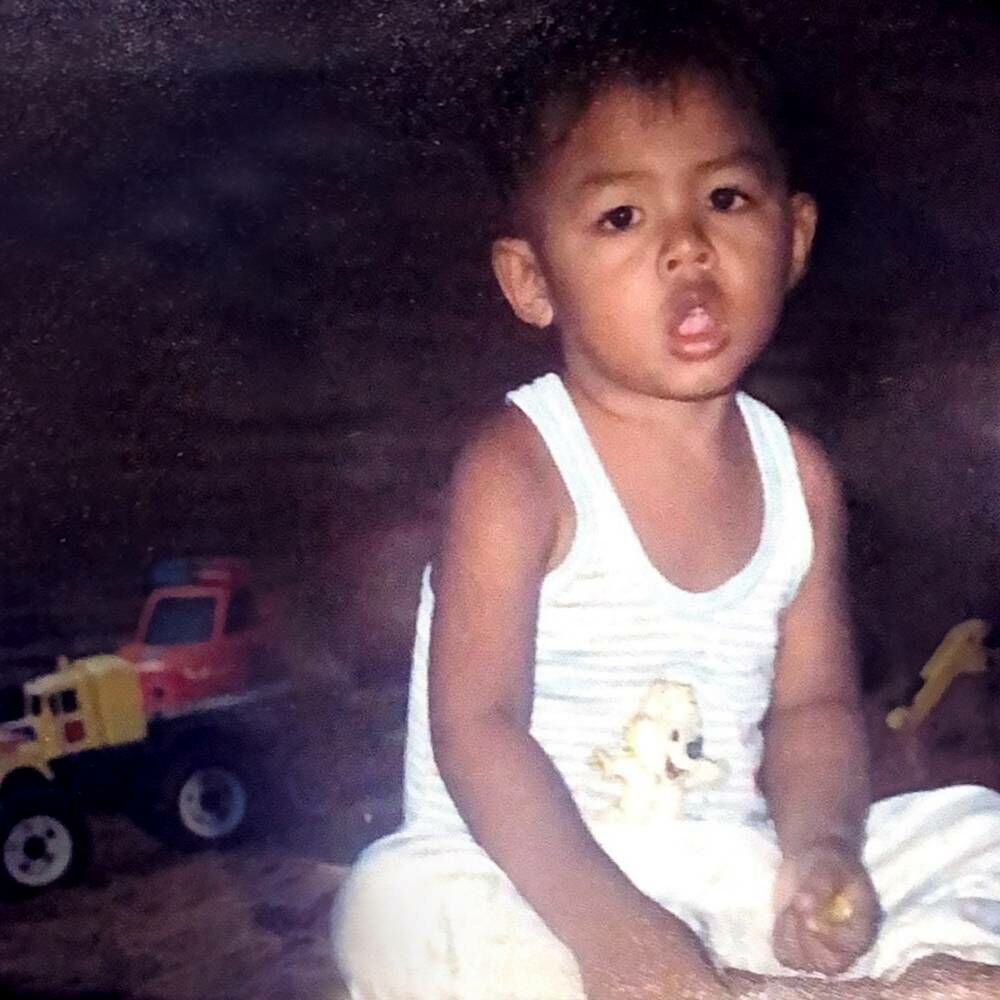 นายนะ ส่งเพลงในวันครบรอบวันเกิด