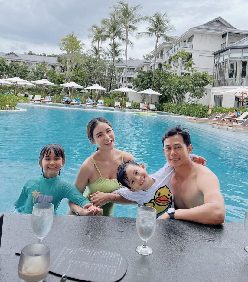 'กระแต ศุภักษร' ปล่อยเซ็ตภาพบิกินี่ สุดเซ็กซี่ พร้อมจริตท่าโพสสุดแซ่บ พร้อมทวงคืนราชินีความฮอต ทำชาวเน็ตตาลุกวาว