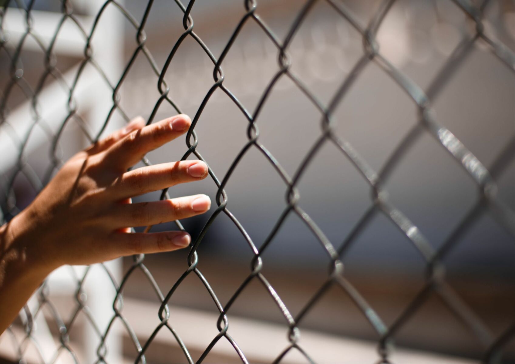 นักโทษลอกท่อ แบบไหนออกไปทำงานข้างนอกได้