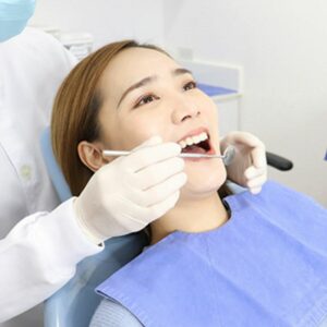 คลินิก ทันตกรรม ใกล้ BTS MRT