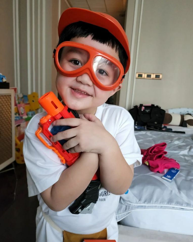พี่พายุ ลูกแม่ชม