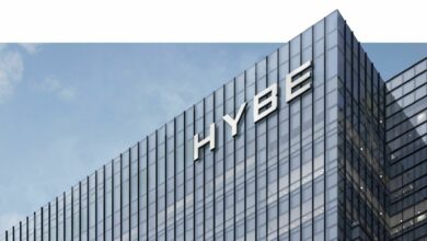 หุ้น HYBE ร่วง 25% หลังข่าว BTS แจ้งพักวง เพื่อลุยงานเดี่ยว เสียหาย 2 ล้านล้านวอน