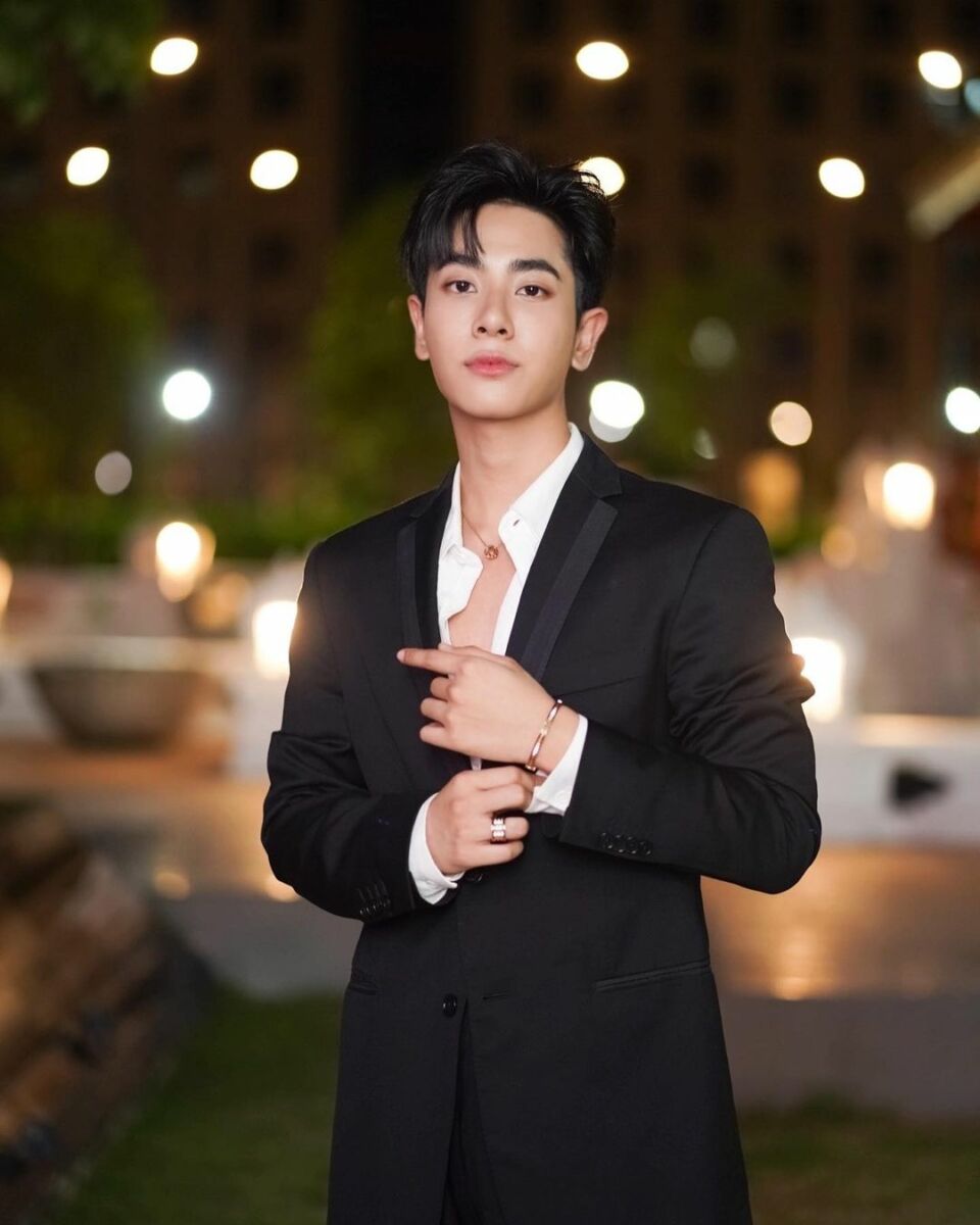 มิกซ์ สหภาพ วันเกิด