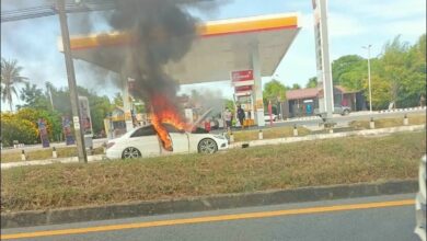 ไฟไหม้รถเบนซ์