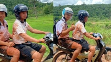 นักเรียนสู้ชีวิต ขี่มอไซค์ไปโรงเรียน