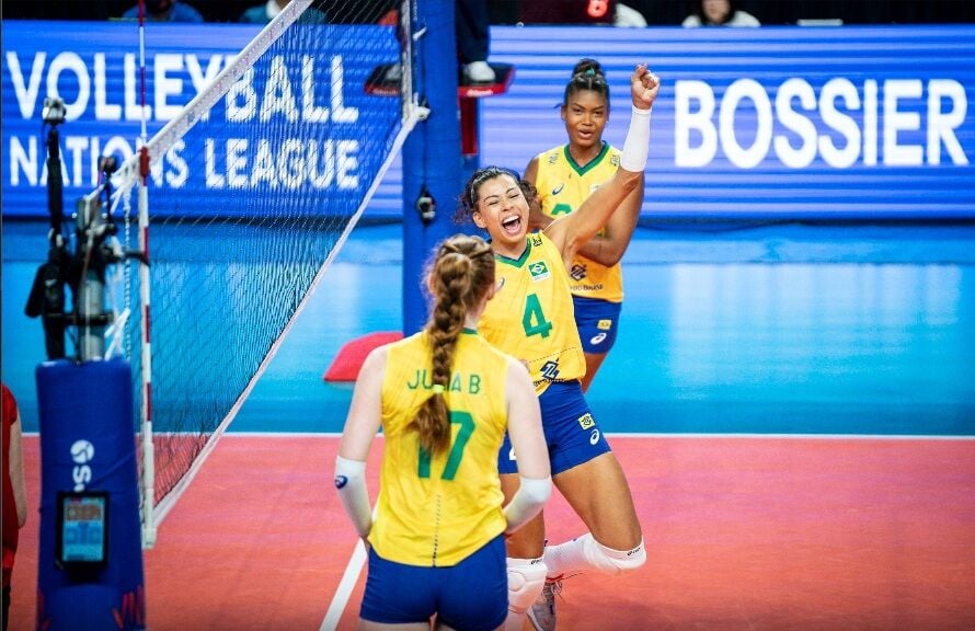 วอลเลย์บอลหญิงบราซิล แครอล