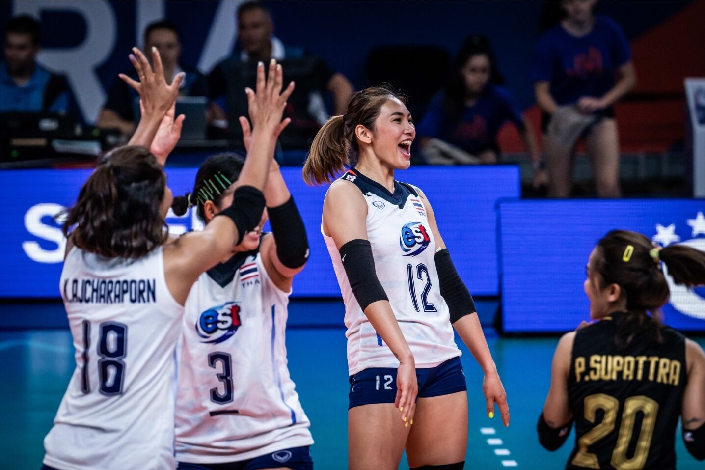 วอลเลย์บอลไทย บราซิล