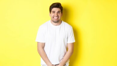 กลั้นปัสสาวะ