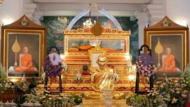 เลขมงคล หลวงพ่อรวย วัดตะโก 1 8 65