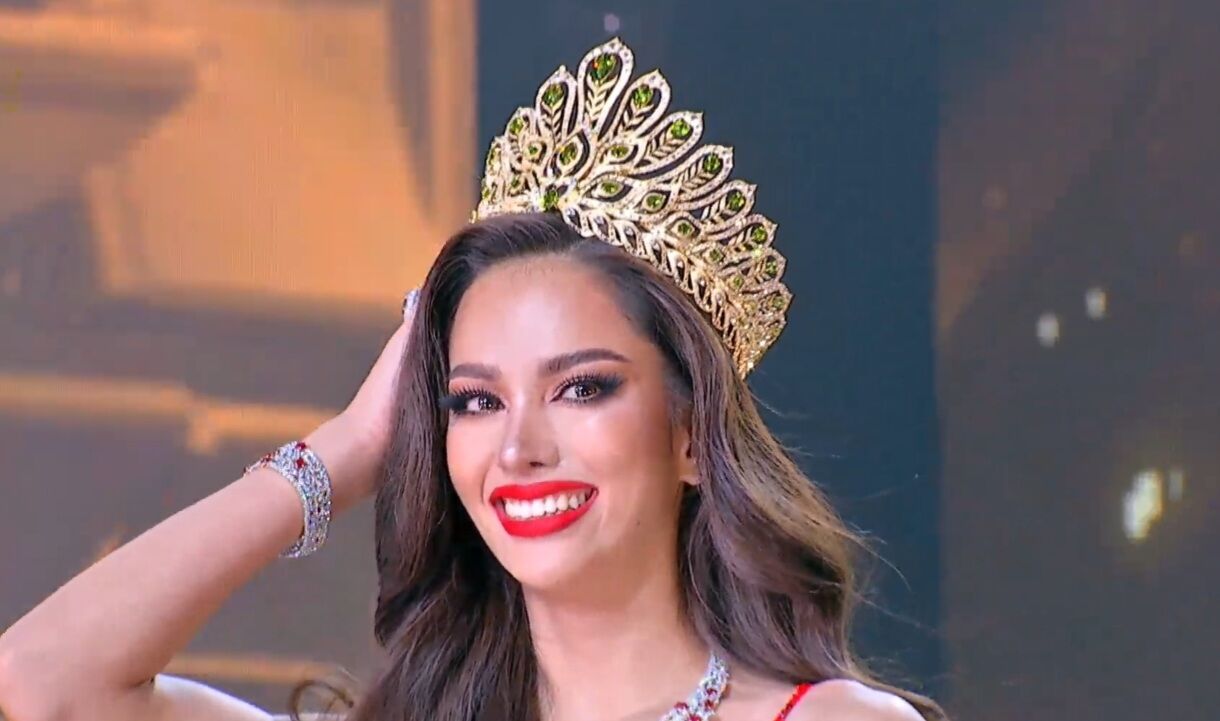 แอนนา เสืองามเอี่ยม Miss Universe Thailand 2022