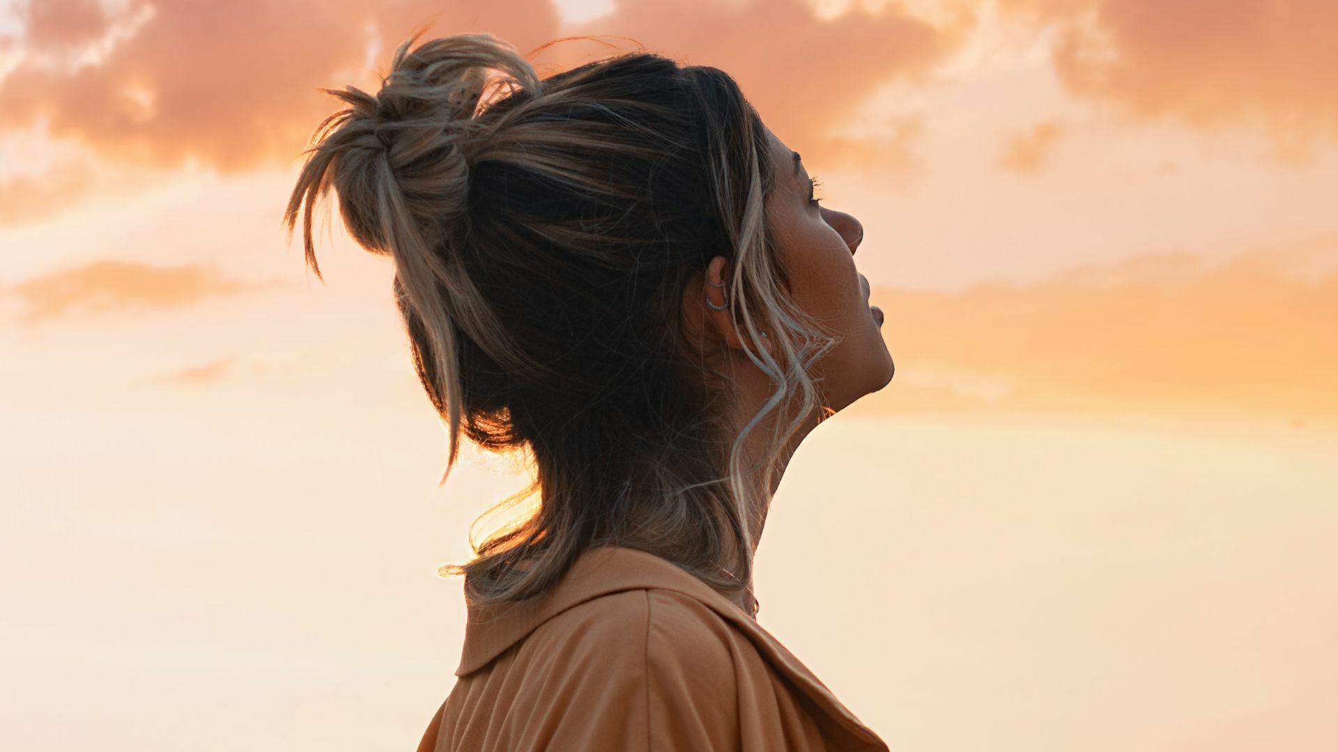 แนะนำกิจกรรมควรทำหากฝันเห็นหญิงแปลกหน้า