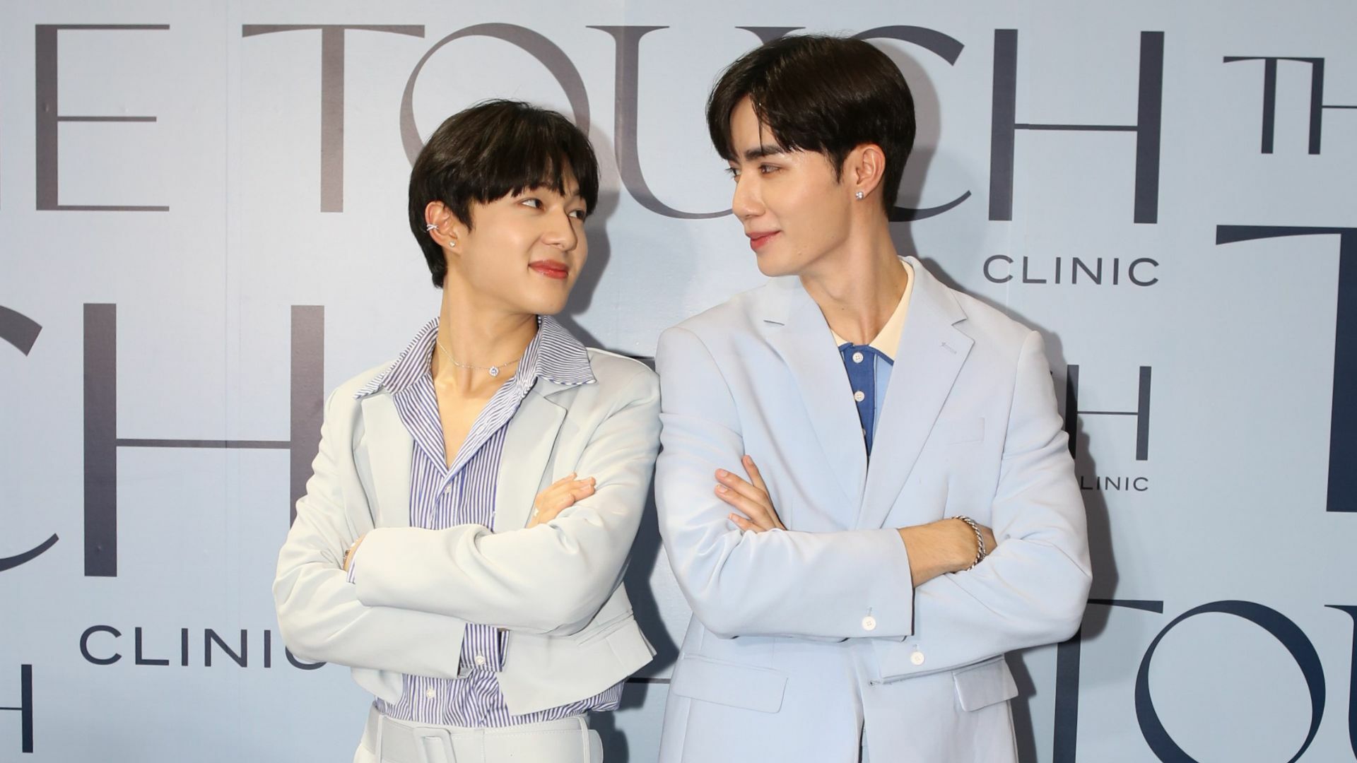 “ซี-พฤกษ์” ควงคู่ “นุนิว-ชวรินทร์” โชว์ซีนหวาน! ในงานเฉลิมฉลองครบรอบ 10 ปี “เดอะ ทัช” (The Touch)